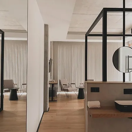 Atmos Boutique 4*