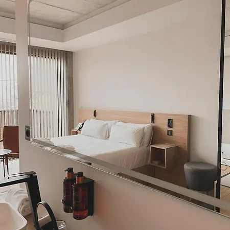 Atmos Boutique Outes