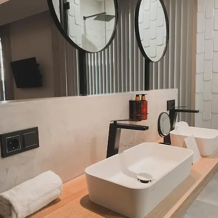 Atmos Boutique Outes